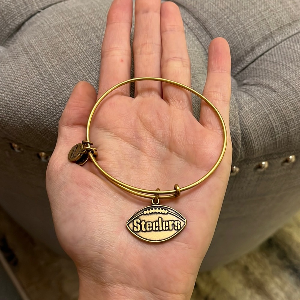 Alex and Ani NFL Pittsburgh Steelers bracelet